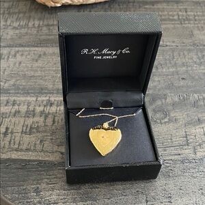 Elegant Gold Heart Necklace